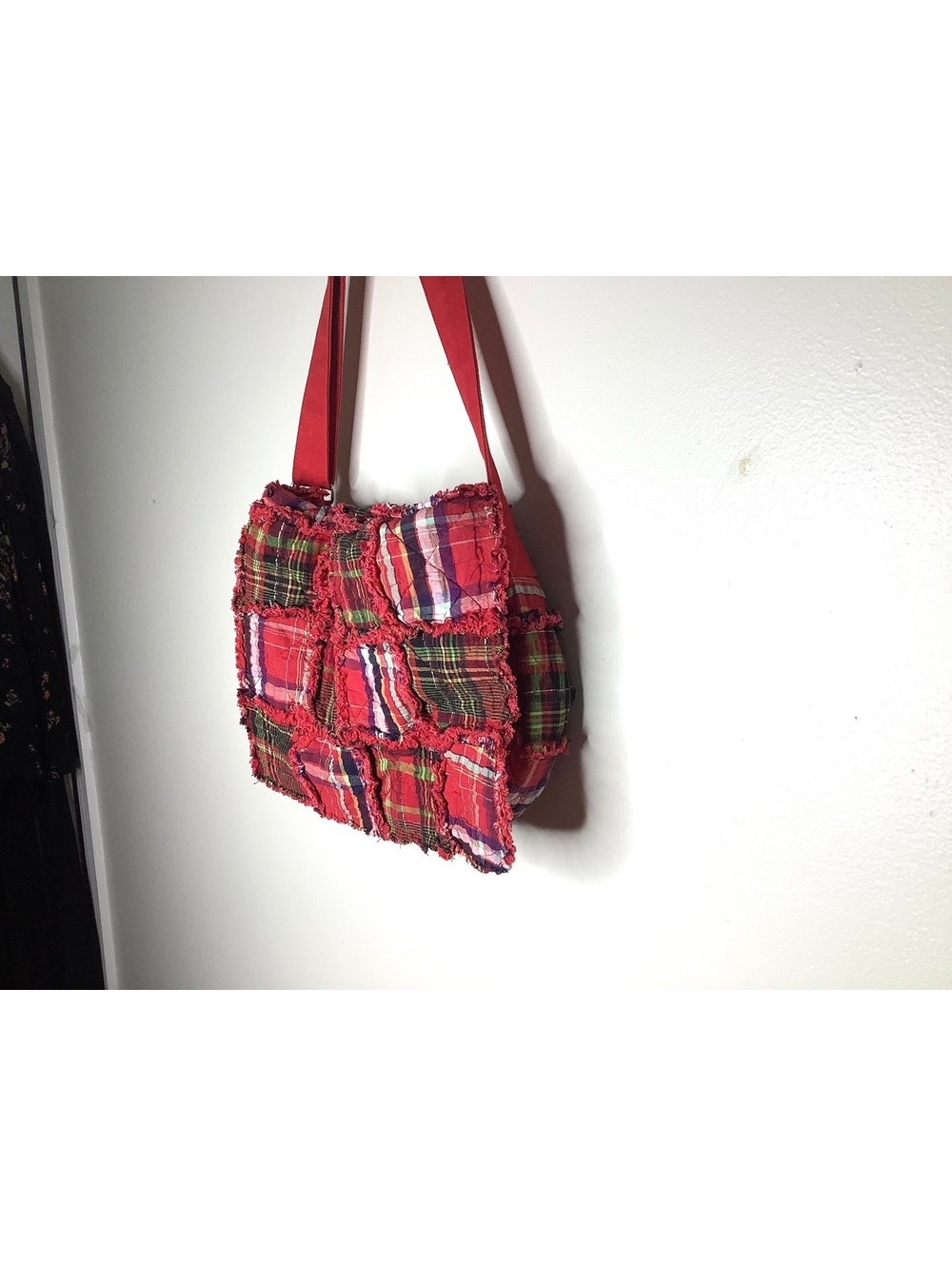 < Y2K Red Patchwork Crossbody Messenger Laptop/School Or Work Bag > - Picture 4 of 7